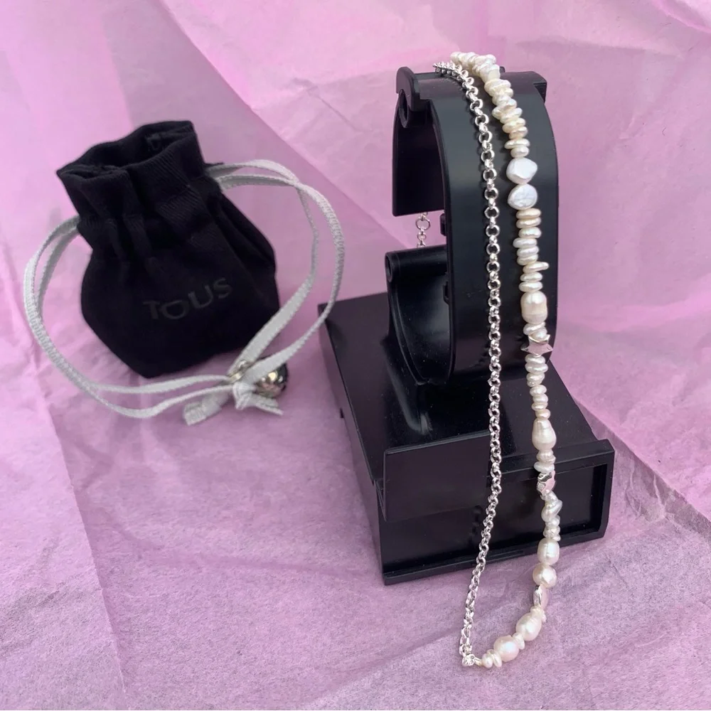 Tous Black and White Drawstring Favor Bag